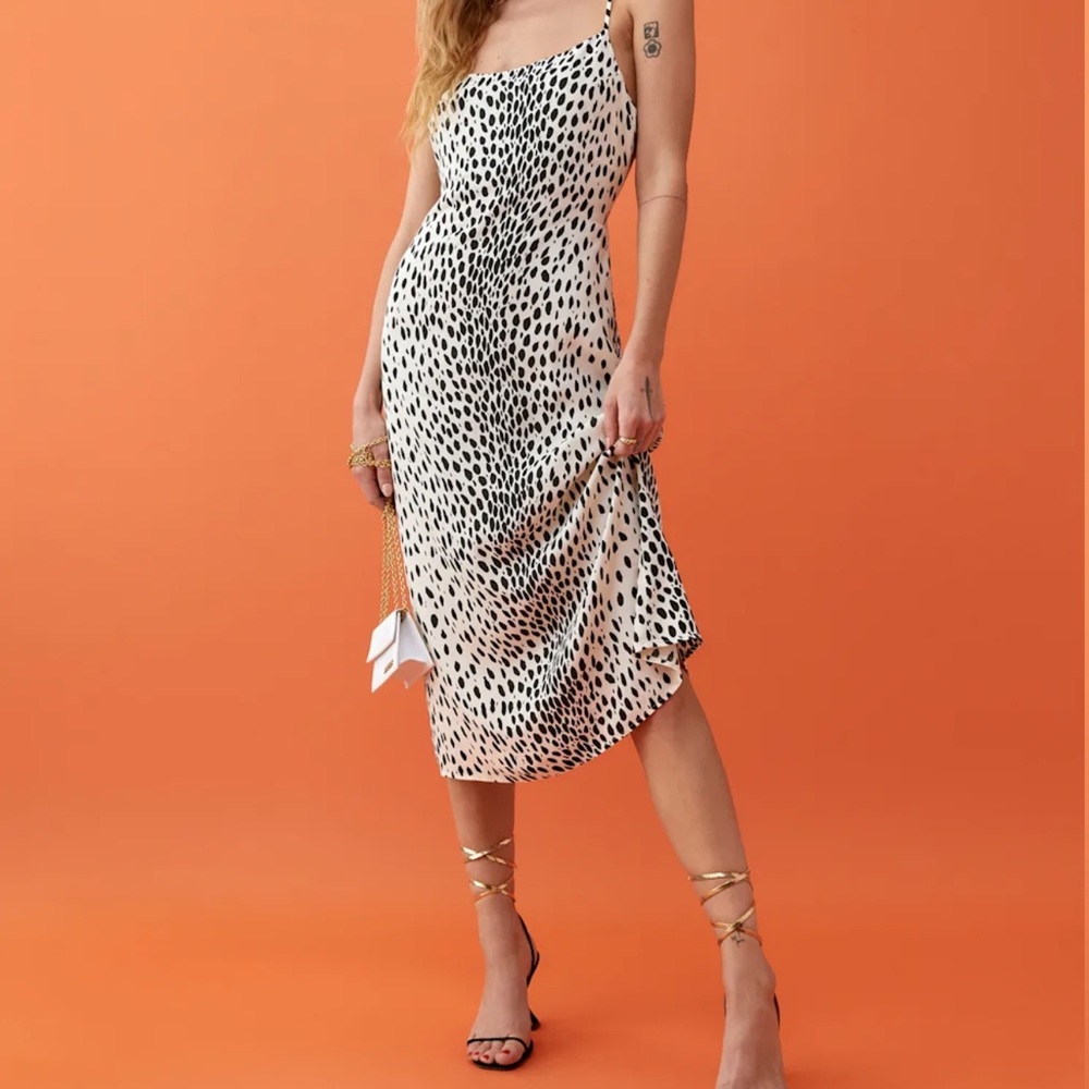 Reformation Sloane Dress in Cheetah size XS - elegant black and white